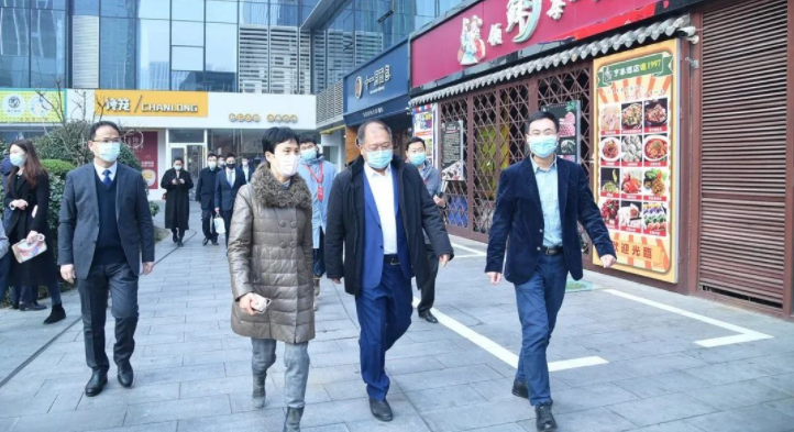 唐島灣“繁花里”數(shù)字人民幣一條街正式開街！